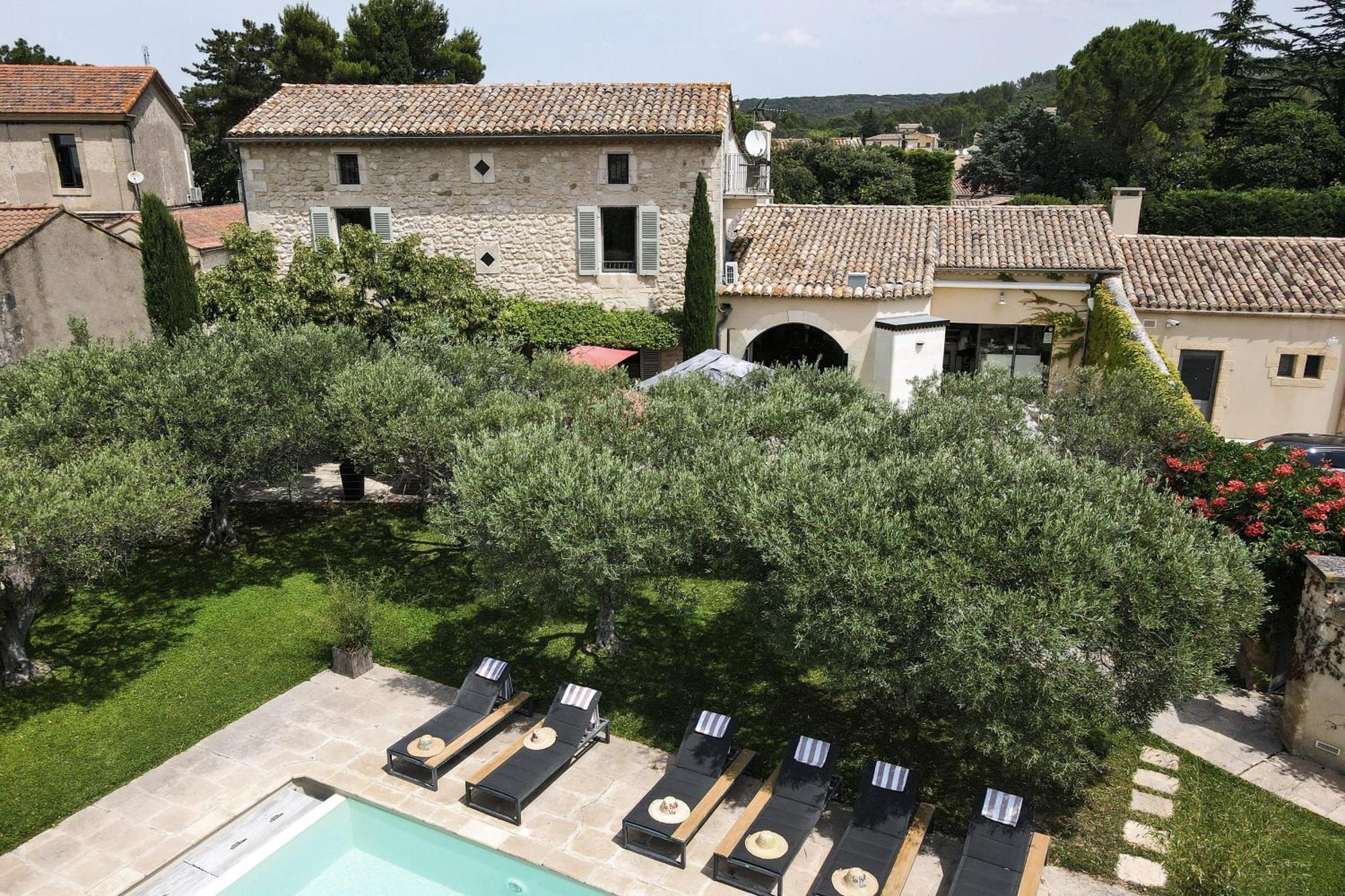La Belle Vie Saint-Hilaire-d'Ozilhan Exterior photo